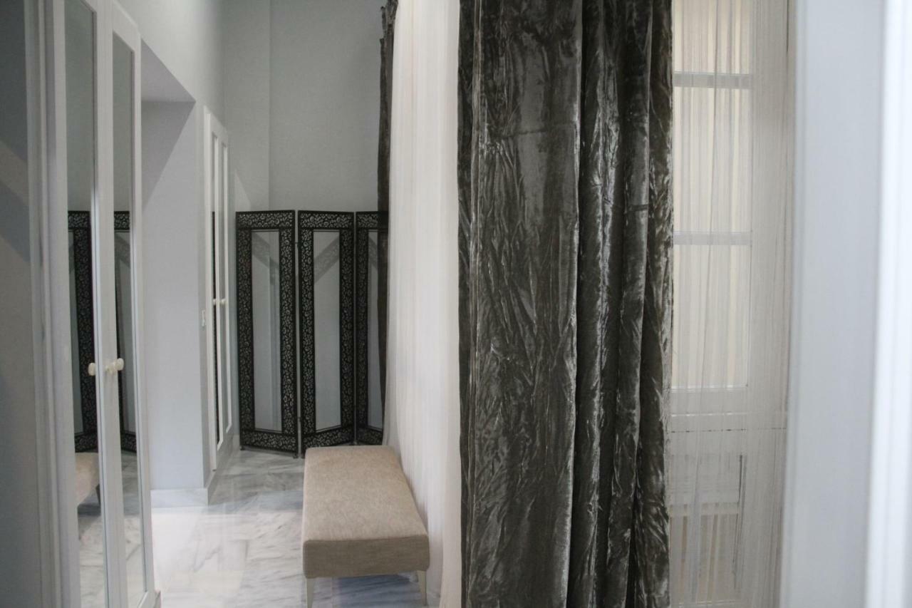Luxurious 2 Bedroom Flat In A Historic Building Sevilla Exterior foto
